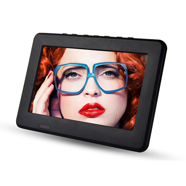 TV Digitale Portatile CRT con  - Outdoor Camping Tv recensione e prezzo